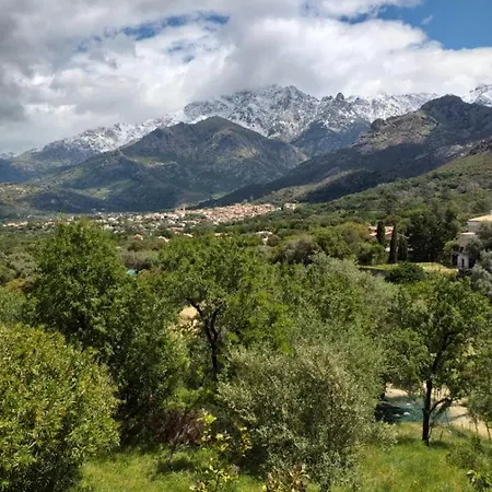 Сasa de vacaciones Aux Pieds Des Montagnes *