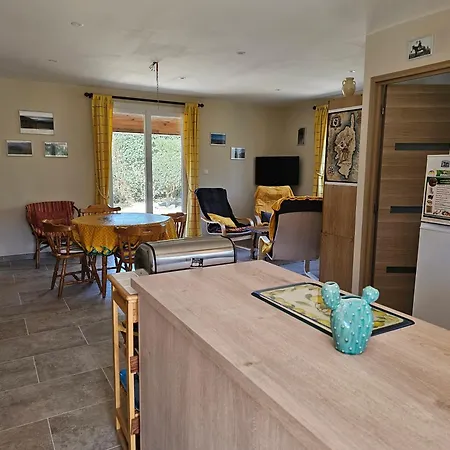 Сasa de vacaciones Aux Pieds Des Montagnes *